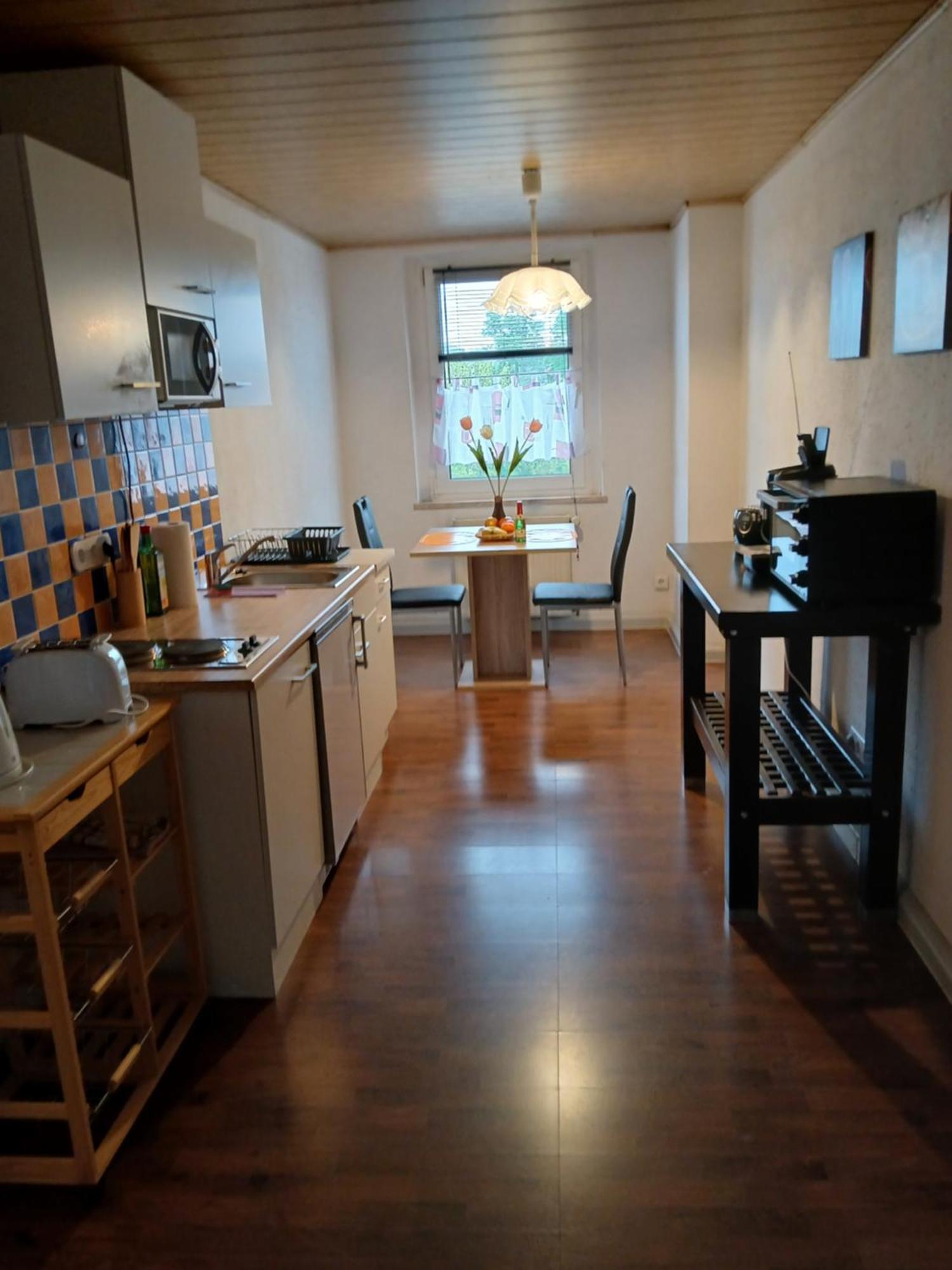 צוויקאו Kleine Wohnung Fuer Monteure Und Dienstreisen מראה חיצוני תמונה